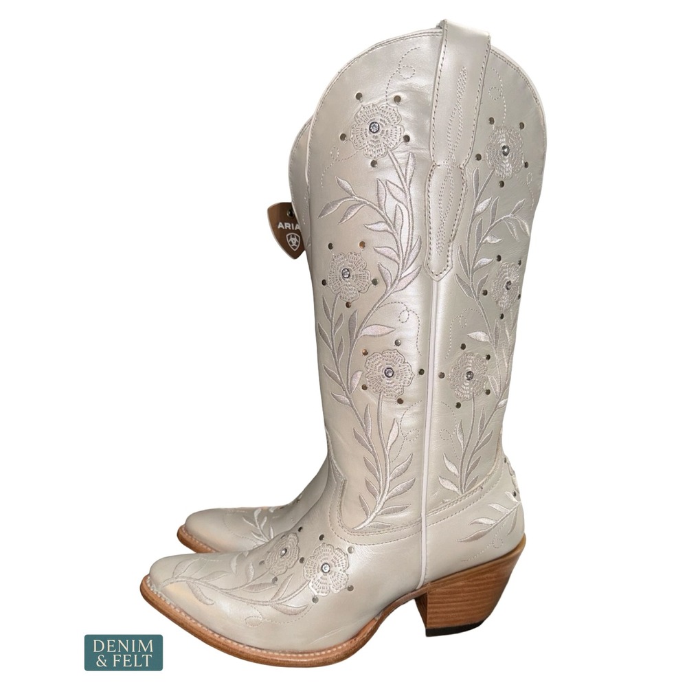 NEW Ariat Romance Pearly White Floral Rhinestone Western Cowboy Boots 7.5 Bridal - Picture 8 of 16